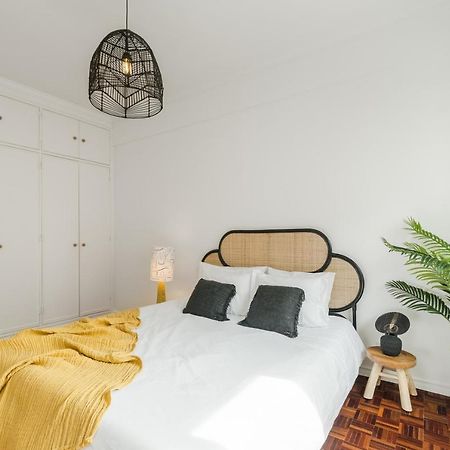 Casa Boma Lisboa - Design & Spacious Apartment With Balcony - Alvalade II Luaran gambar