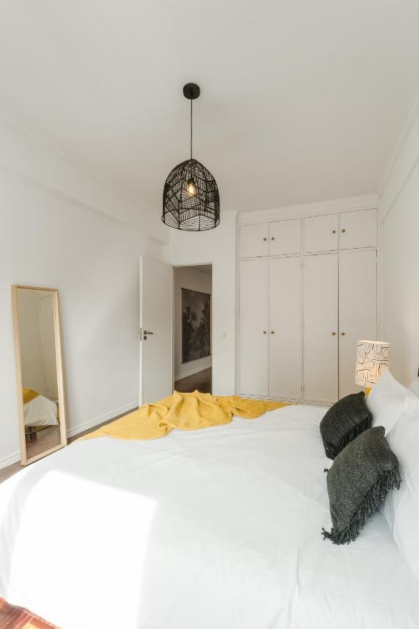 Casa Boma Lisboa - Design & Spacious Apartment With Balcony - Alvalade II Luaran gambar